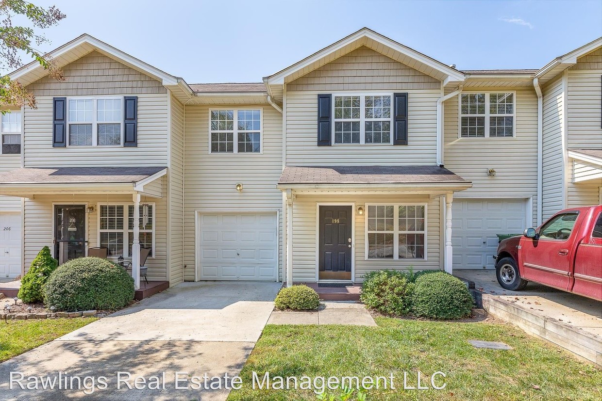 Primary Photo - 3 br, 2.5 bath House - 198 Wiltshire Circle