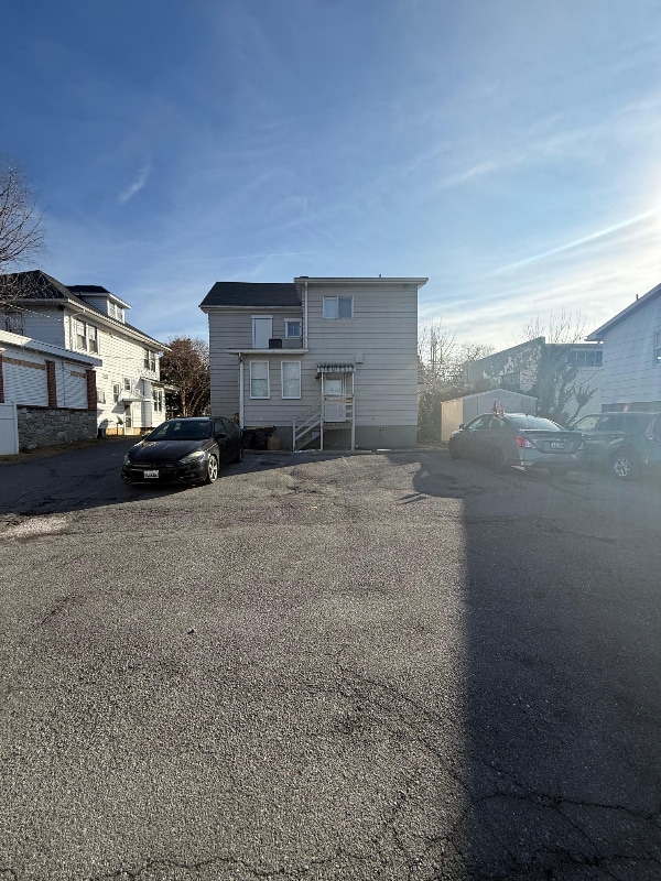 Building Photo - 17604 Virginia Ave