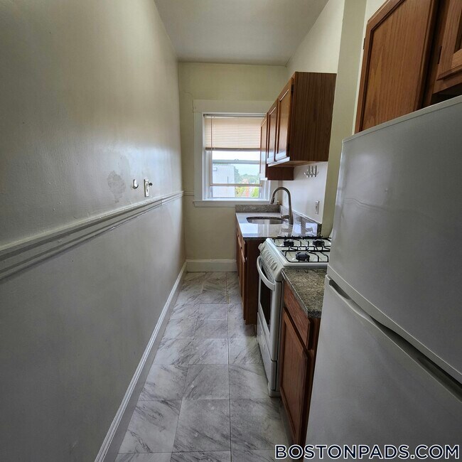 Foto del edificio - 163 Summer St