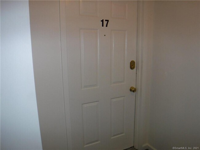 Foto del edificio - 441 Clark Ave