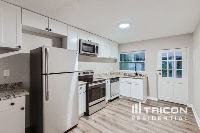 Foto del edificio - 521 40th Ave S