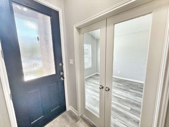 Foto del edificio - 3-Bed, 2-Bath Tribute Ranch Home w/ Office...