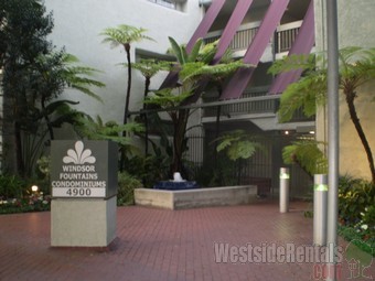 Foto del edificio - 4900 Overland Ave