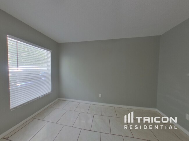 Building Photo - 3257 Parma Drive Deltona FL