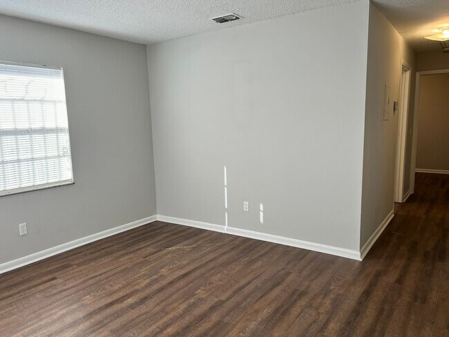 Foto del edificio - 2212 E 20th Ave