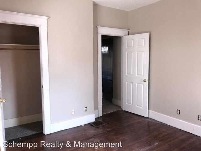 Building Photo - 4 br, 2 bath House - 4108 W. Market St