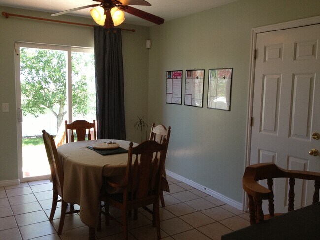 Building Photo - 1687 Colavito Way