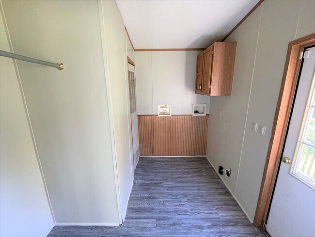 Foto del edificio - 3210 Landview Dr