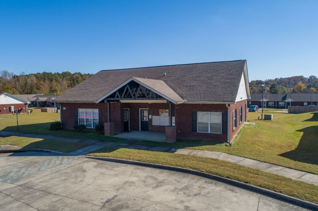 Building Photo - 311 7th Ct N