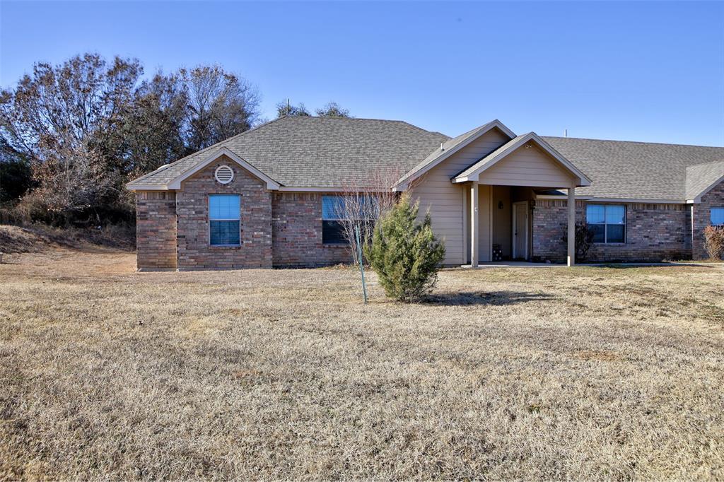 147 Lindas Creek Ln, Weatherford, TX 76088 Apartment for Rent in