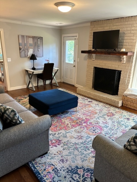 Photo - 747 Gypsy Ln House