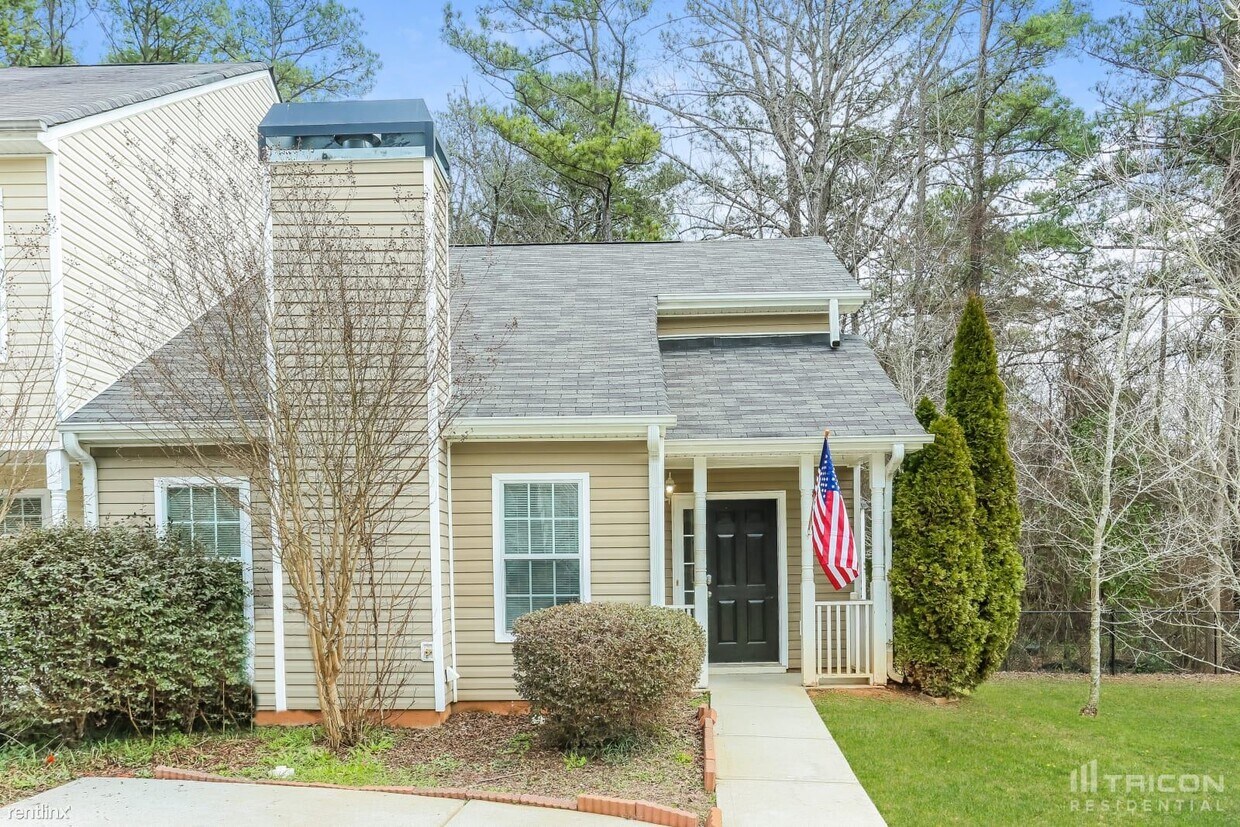 2594 Wellington Walk Pl, Lithonia, GA 30058 House for Rent in