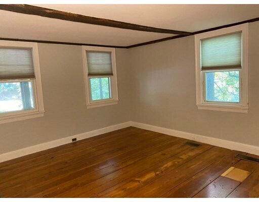 Building Photo - 191 South St