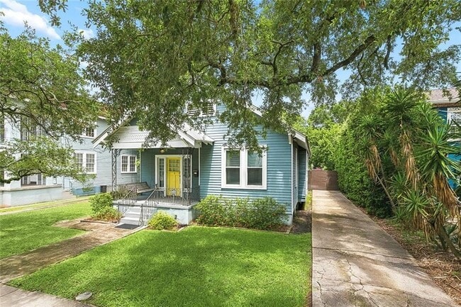 Photo - 2514 S Carrollton Avenue Unit House