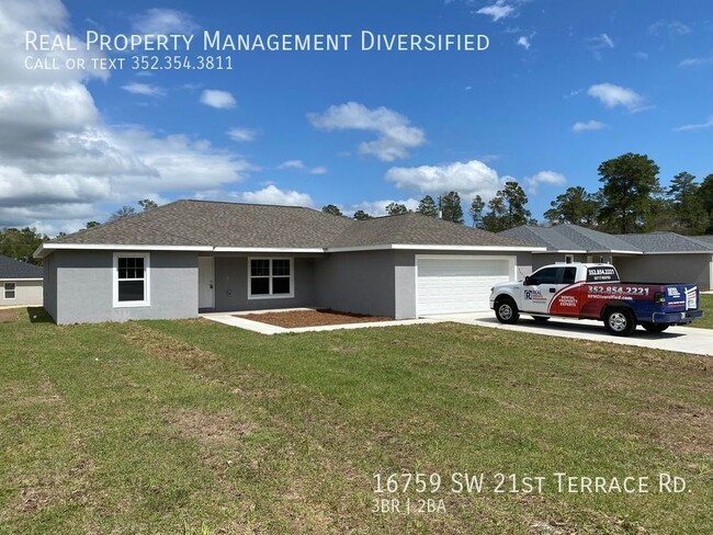 Building Photo - Custom Home - Desirable SW Ocala Neighborh...