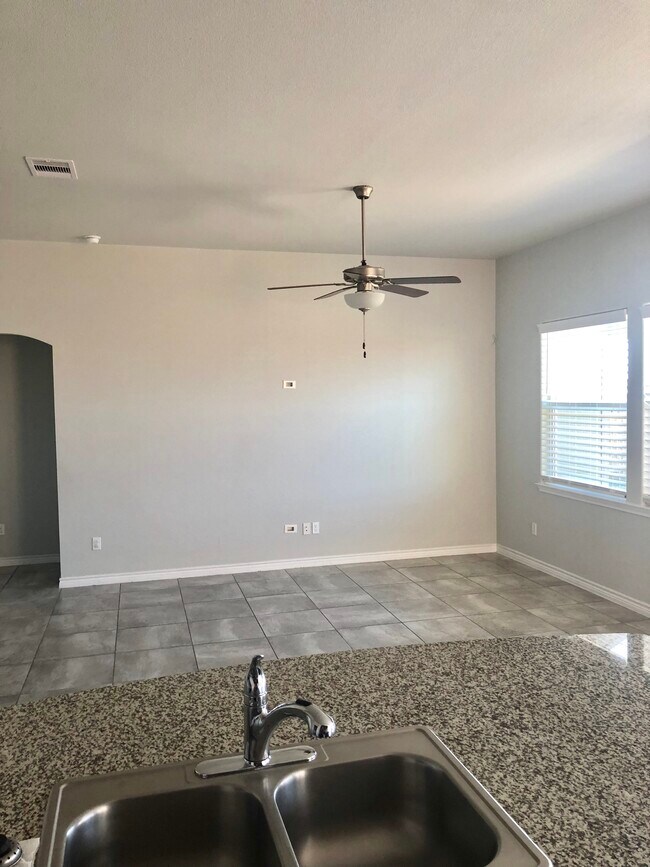Building Photo - 7513 Killebrew Dr