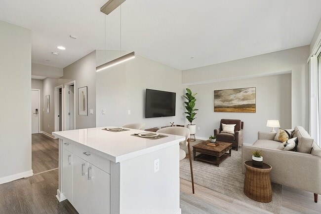 Building Photo - Riverpark Apartments