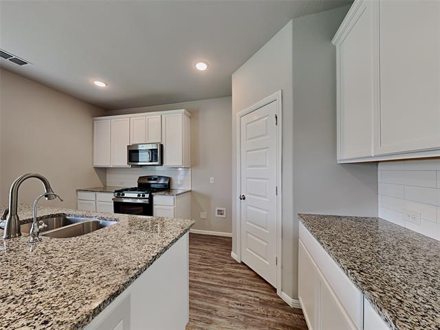 Foto del edificio - 8721 Antelope Flat Ln