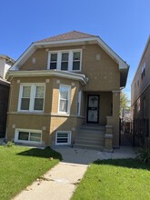 Building Photo - 3049 N Kenneth Ave