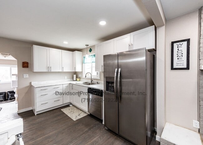 Building Photo - 1309 Florence Ave