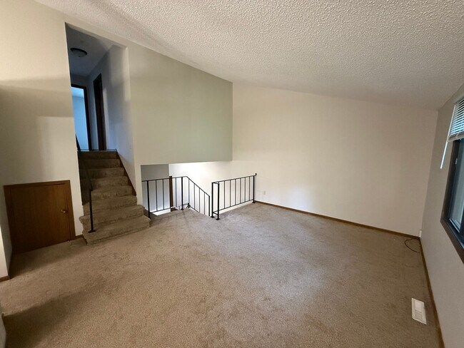 Foto del edificio - 9390-9392 176th St W