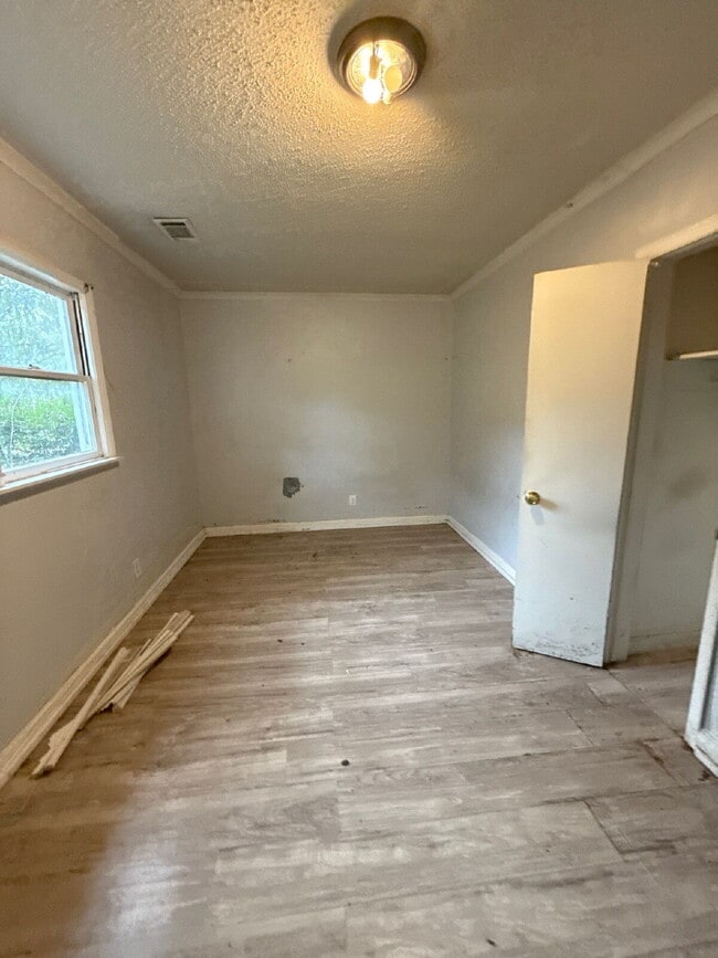 Photo - 719 Craft Rd Apartment