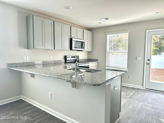 Foto del edificio - 2018 Whispering Pine St SW