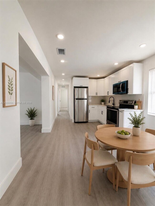 Foto del edificio - 1708 NW 7th St