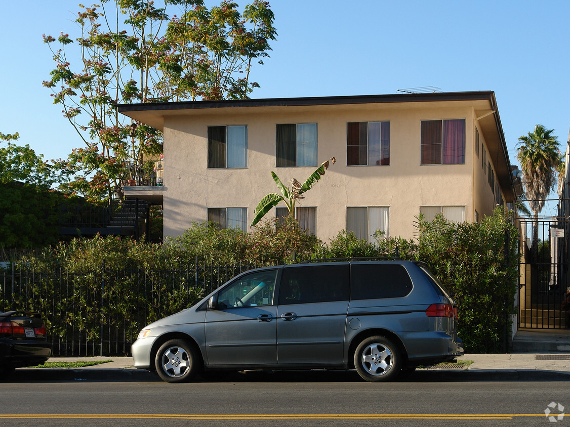 Foto del edificio - Oakwood Gardens