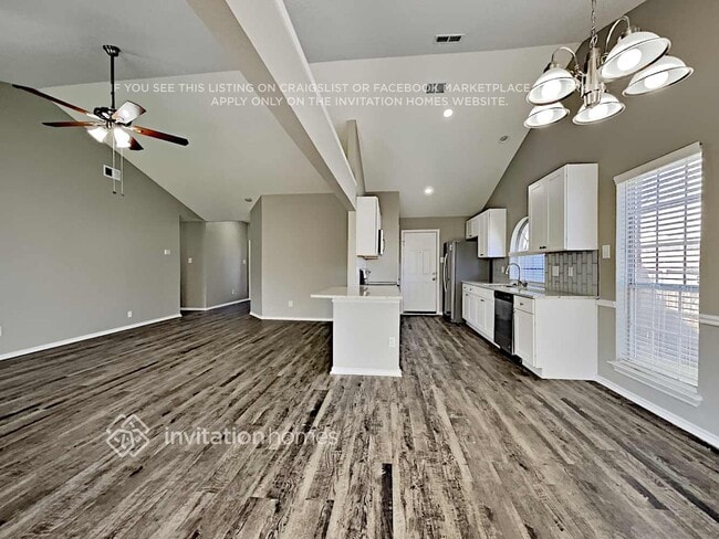 Building Photo - 4608 Greenwich Dr