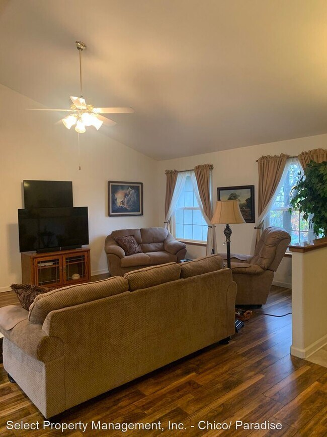 Building Photo - 3 br, 2.5 bath House - 224 Sky Oaks