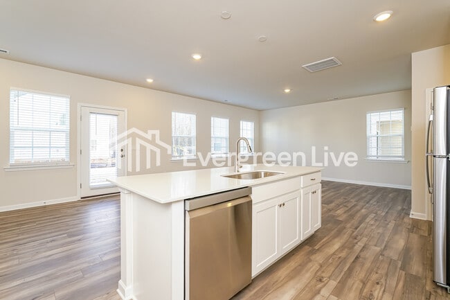 Foto del edificio - 828 Pear Blossom Ct