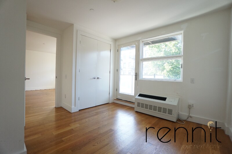 616 Willoughby Ave Unit 2A, Brooklyn, NY 11206 Room for Rent in