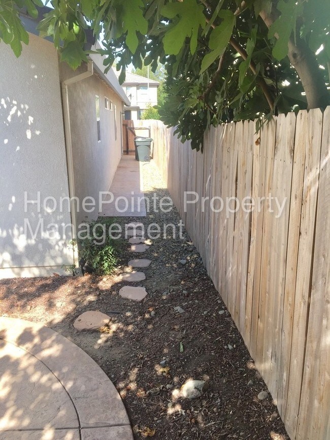 2339 Playa Way, Gold River, CA 95670 House for Rent in Gold River, CA