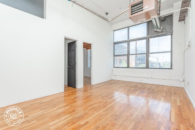 Foto del edificio - 210 Cook St