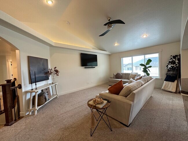 Foto del edificio - 1354 Ridgeway Rd