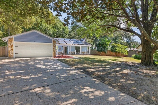 Building Photo - 12 Corbin Ct