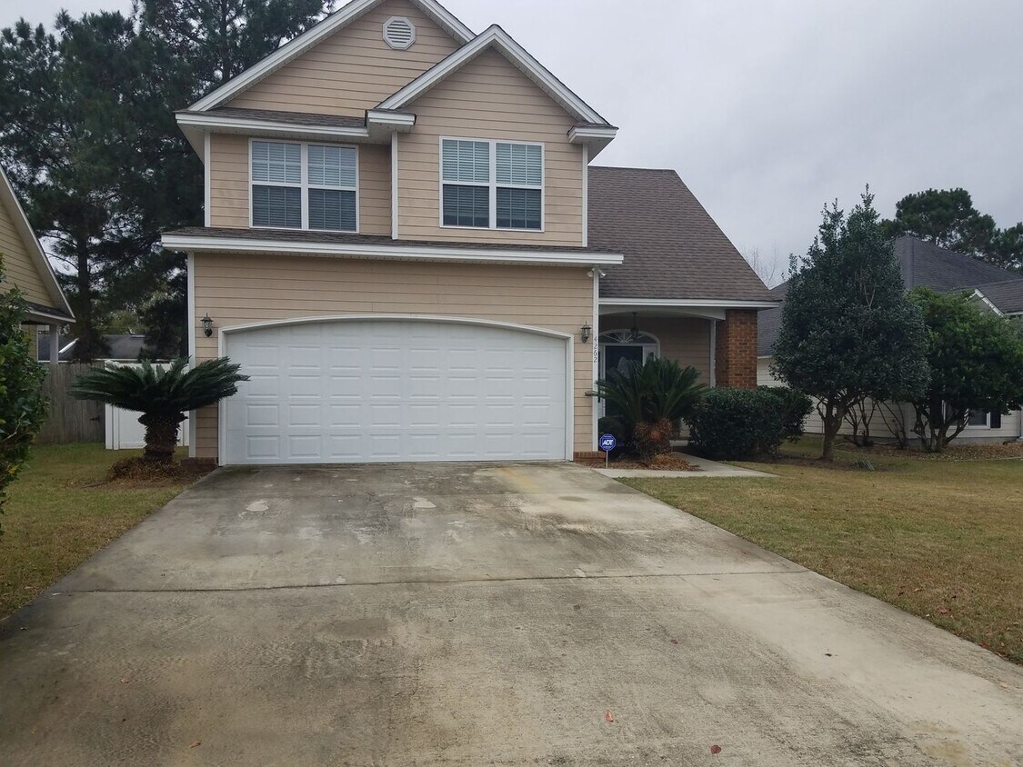 Tranquil Elegance in Northlake Your TwoS... House Rental in