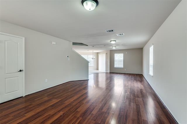 Foto del edificio - 8620 Star Thistle Dr