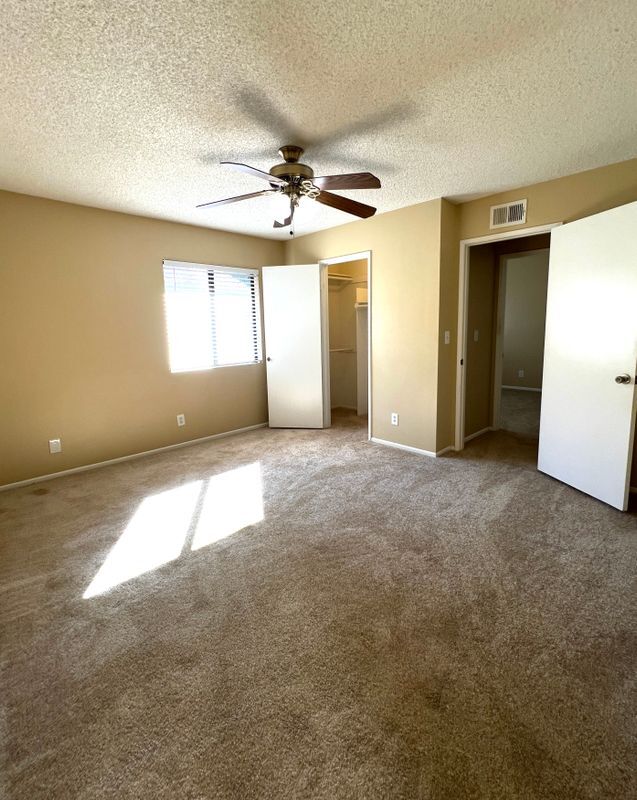 Foto del edificio - 27949 Tyler Ln
