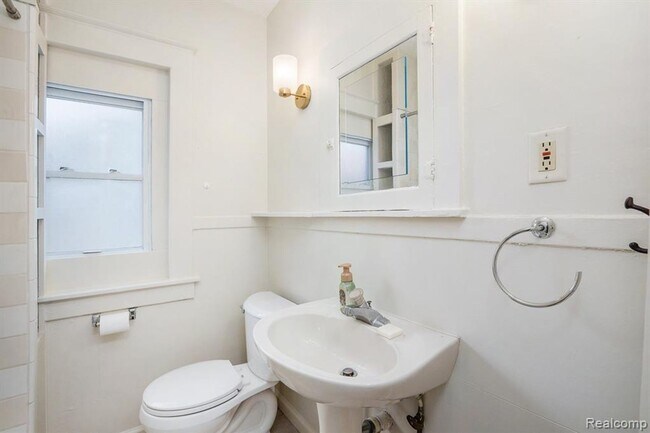 Foto del edificio - Charming 2 Bed/1 Bath Home in Ferndale