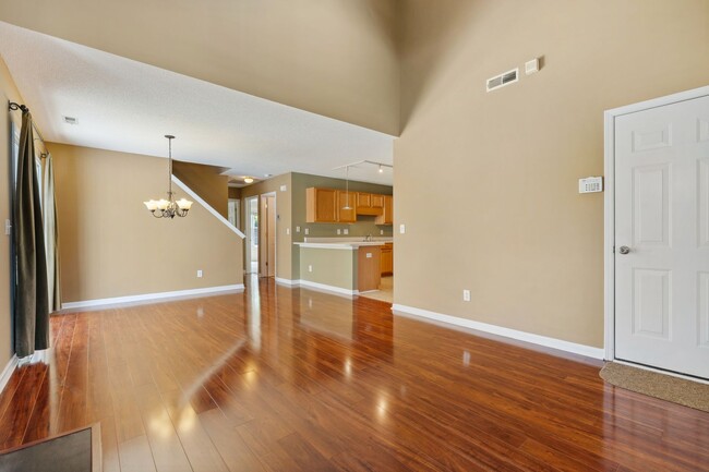 Building Photo - Available Now! 3-bedroom home with off str...