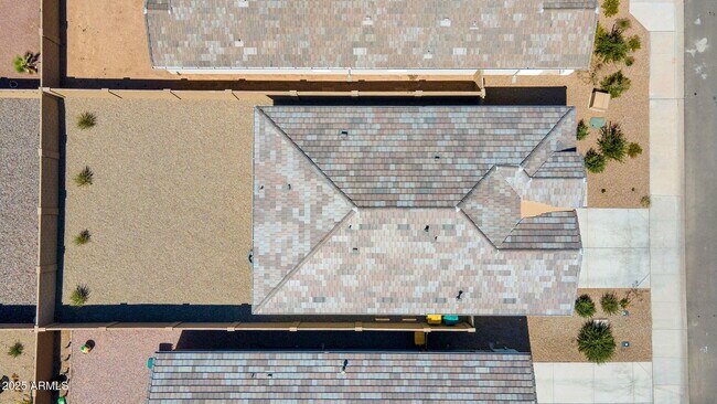 Foto del edificio - 40035 W Shaver Dr