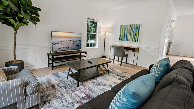 Foto del edificio - 2310 Colts Neck Rd