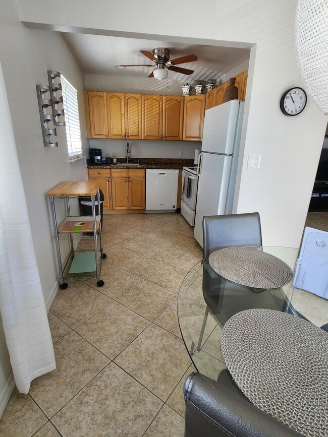 Building Photo - 148 Tuscany Ln