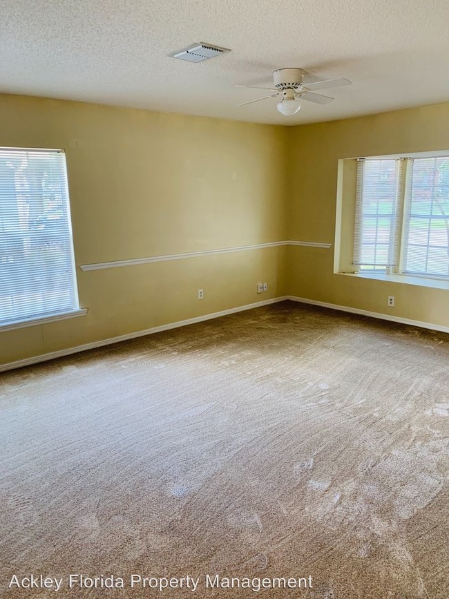 Building Photo - 3 br, 2.5 bath House - 2613 Coventry Lane