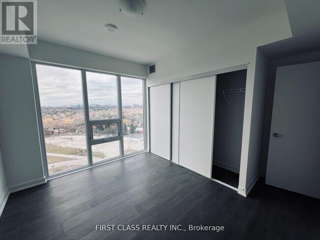 Building Photo - 2031 Kennedy Rd