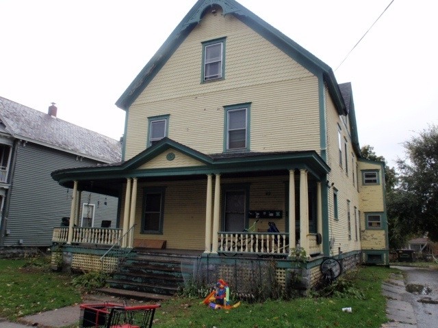 Building Photo - 49 S Main St