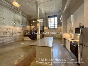 Building Photo - 338 Metal Museum Dr