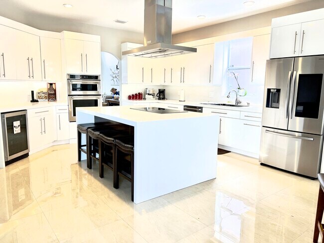 Building Photo - 12656 Little Palm Ln